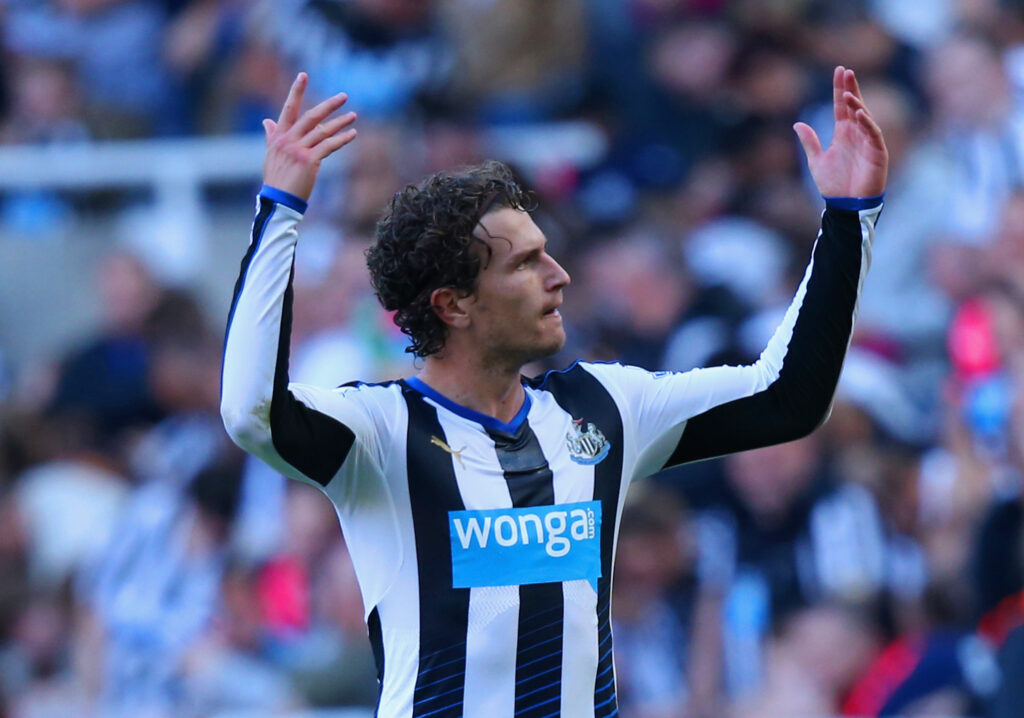 Newcastle United v Watford - Premier League