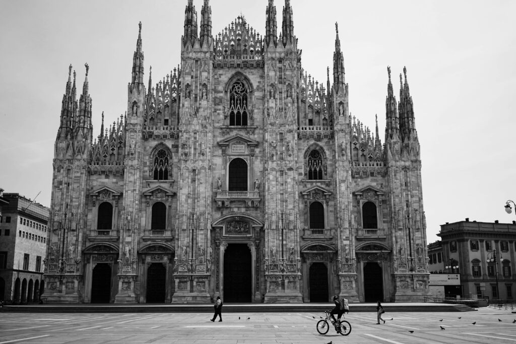 Milan In Silence - Pandemic Chronicles