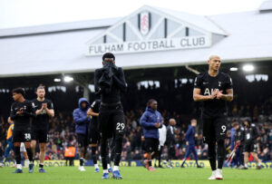 Tottenham clausole retrocessione