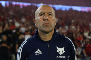 Flamengo v Cruzeiro - Brasileirao 2025