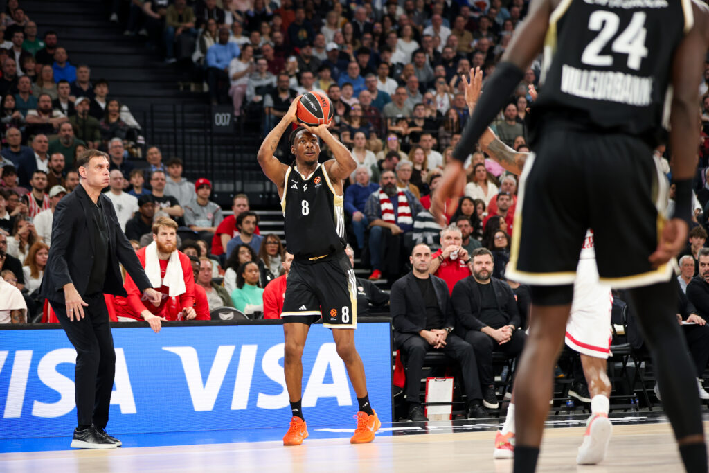 LDLC Asvel Villeurbanne v Olympiacos Piraeus - Euroleague 2025/2026