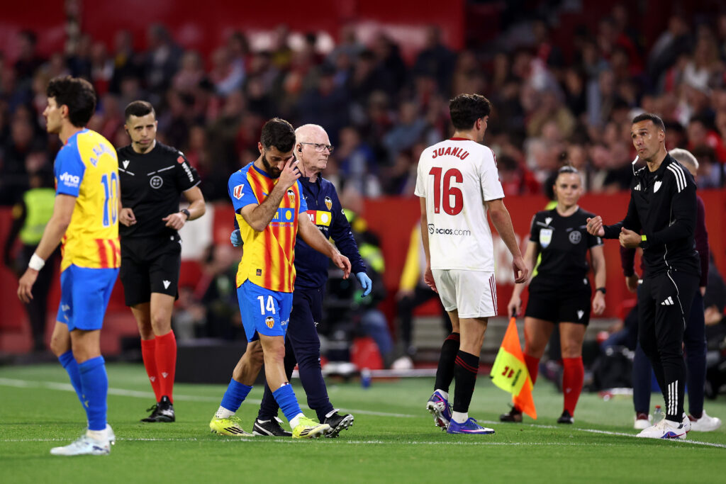 Sevilla FC v Valencia CF - LaLiga EA Sports